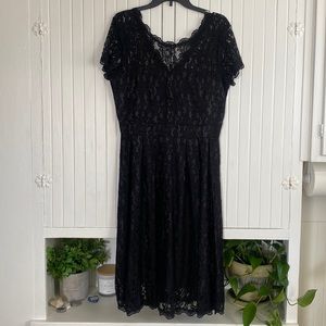 Vintage Black Lace Dress - Large / Iconic